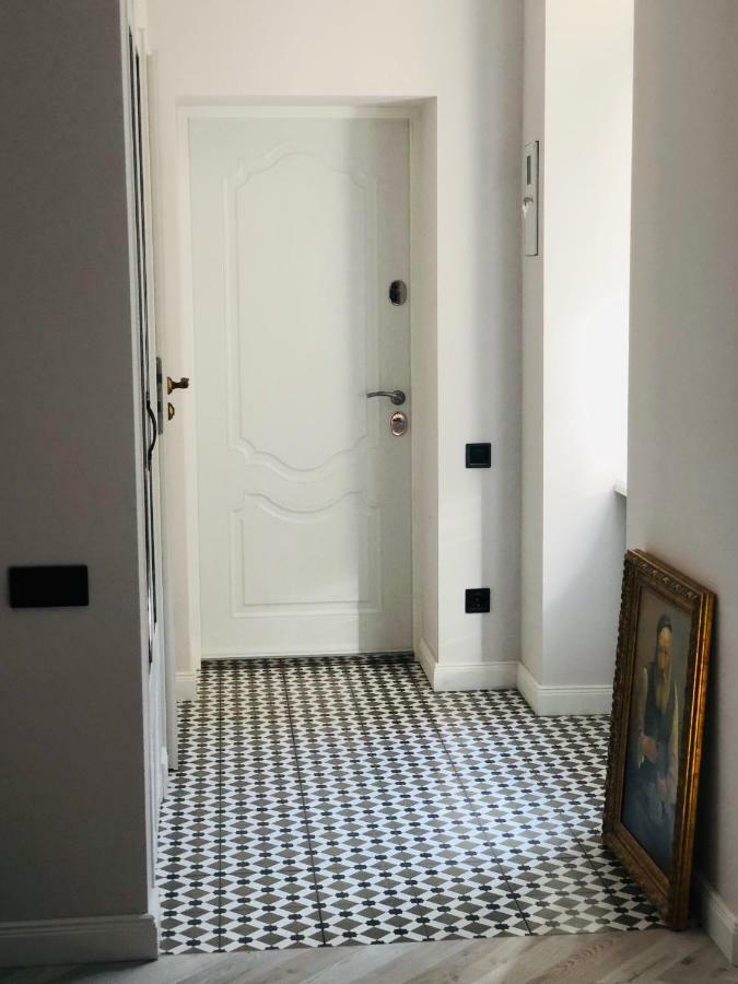 Vip Apartment History Lviv Exteriör bild
